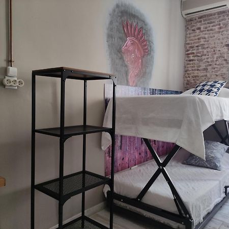 Hostal Hispalense Madrid Exterior photo
