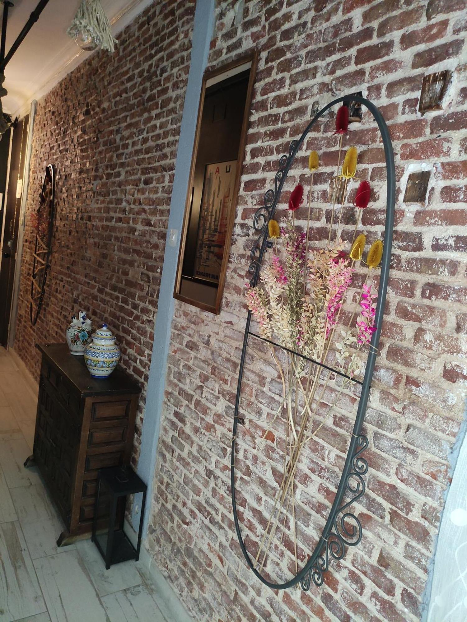 Hostal Hispalense Madrid Exterior photo