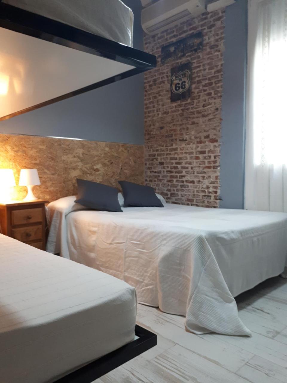 Hostal Hispalense Madrid Exterior photo